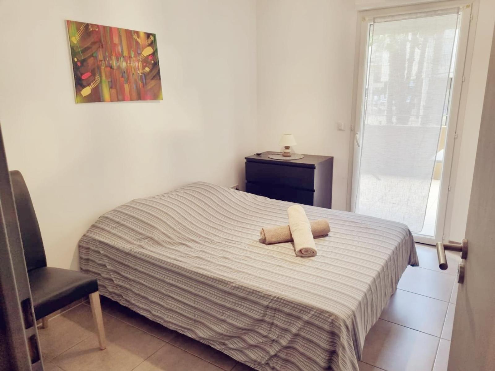 Grand Appartement Avec Garage Et Terrasse カステルノ・ル・レ エクステリア 写真