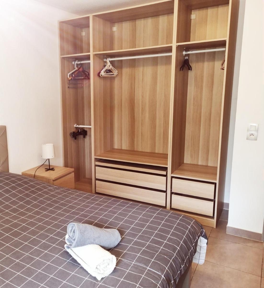 Grand Appartement Avec Garage Et Terrasse カステルノ・ル・レ エクステリア 写真